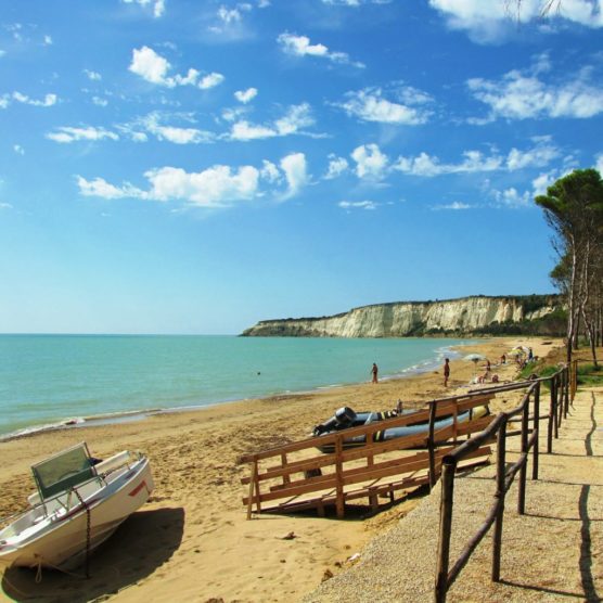 Les Meilleures Plages Nudistes De Sicile Pour Expérimenter